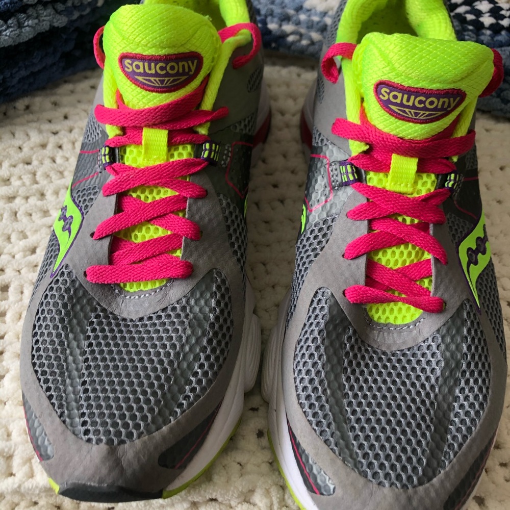 Saucony pro-grid sneakers